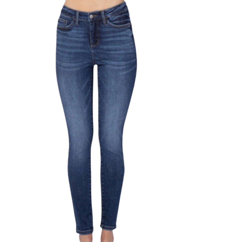 Judy Blue Skinny Fit Blue Jeans Womens Size 11/30 Waist 32" Inseam 30" Dark Wash